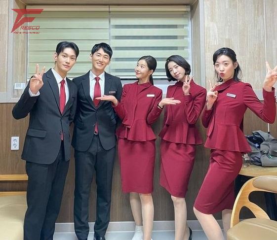 Quy định đồng phục khách sạn: Yếu tố quan trọng định hình thương hiệu và dịch vụ